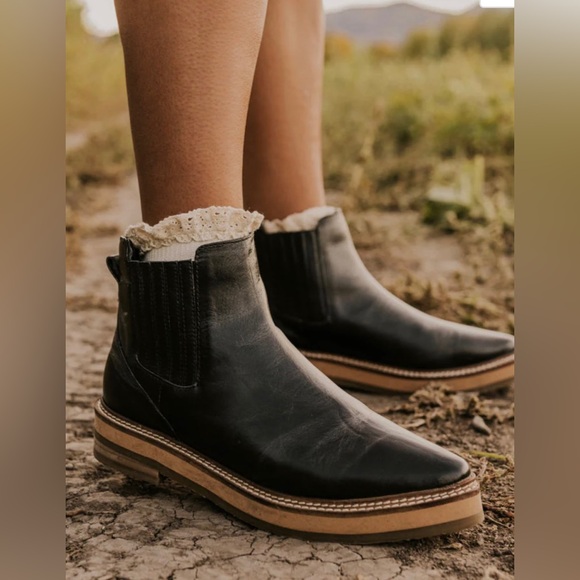 Roolee Prince bootie NWOT - Picture 5 of 8